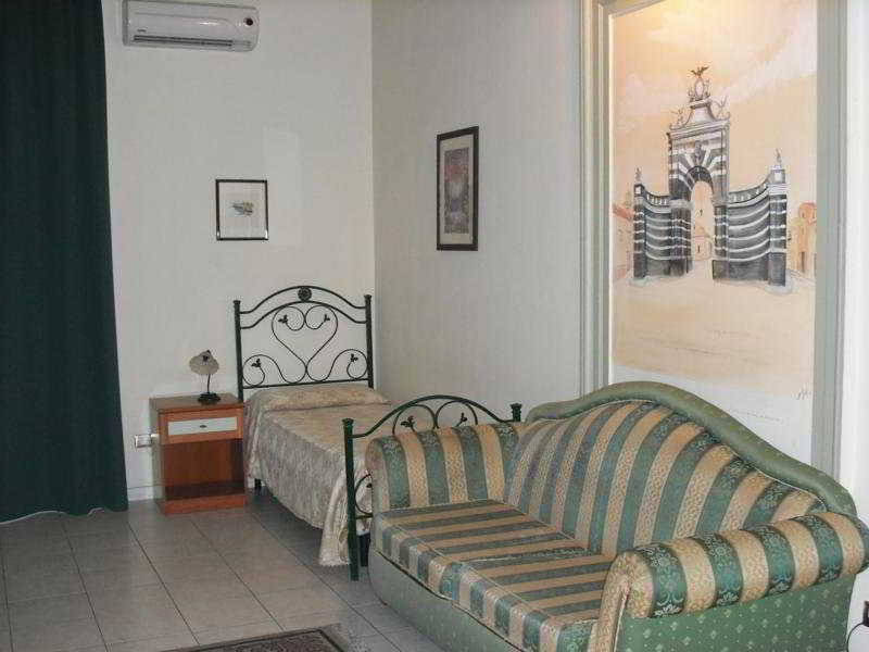 Hotel Biscari CTA Exterior photo